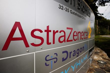AstraZeneca: nem rejtegették a 29 millió adagot Olaszországban, csak minőség-ellenőrzésre vártak