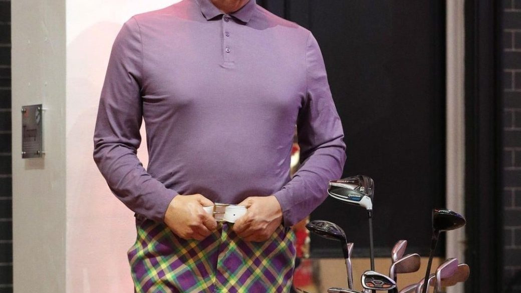 donald trump golf outfit