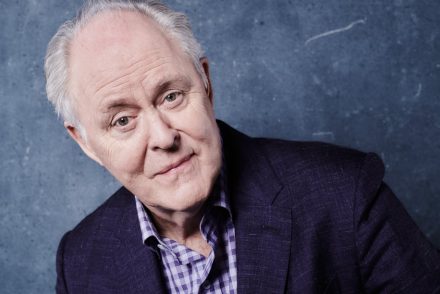 A kétszeres Oscar-jelölt John Lithgow, a Botrány sztárja már a második verseskötetét adja ki Donald Trumpról