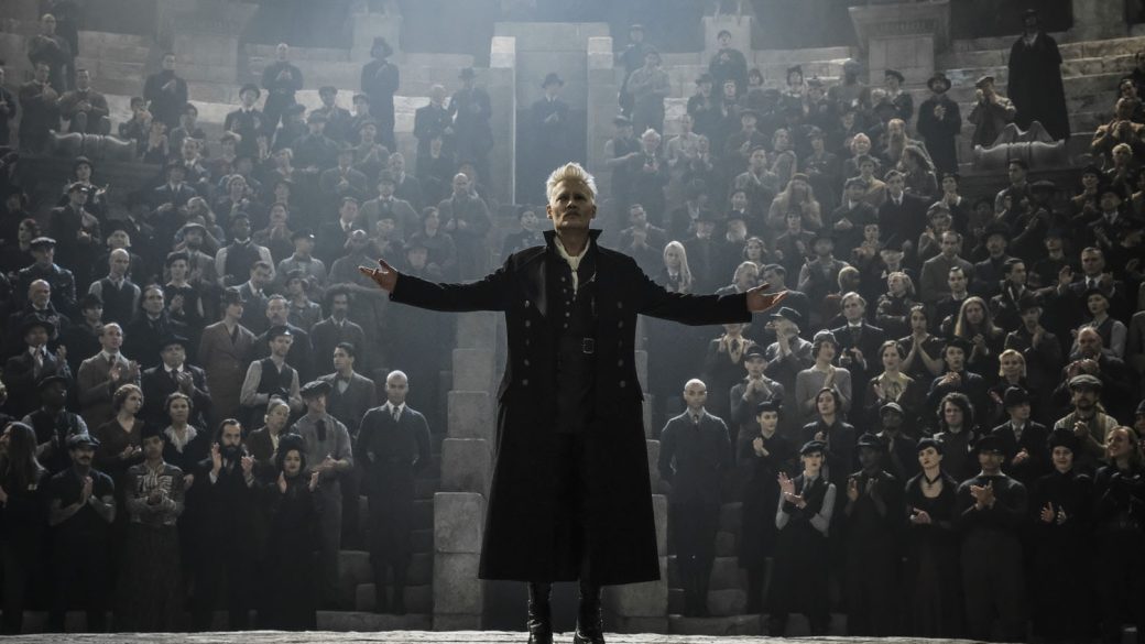 johnny depp Gellert Grindelwald kirugtak warner bros legendas allatok es megfigyelesuk