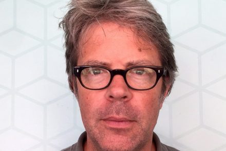 Jonathan Franzen több mint 5 év után új kötettel jelentkezik