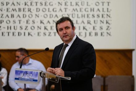 Palkovics László miniszter visszaadná az OTKA-pályázatok feletti döntési jogot az Akadémiának