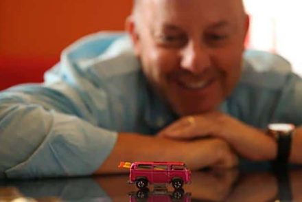 Ez a Hot Wheelses hippibusz több mint 44 millió forintot ér