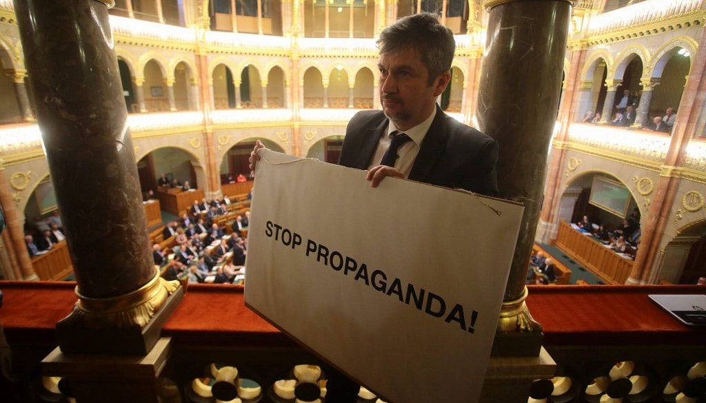 hadhazy akos per origo ripost kormanymedia foldmutyi