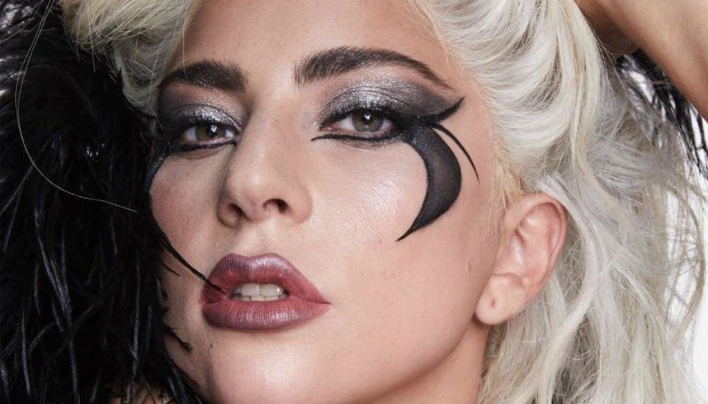 lady gaga kozmetikai ceg modell instagram