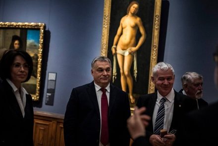 Financial Times: A jogállami összecsapás mindinkább kultúrharcjelleget ölt