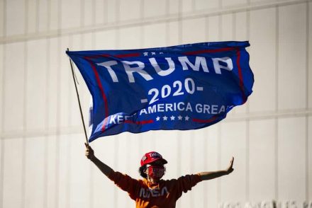 Donald Trump szélsőjobbos hívei Bob Marley dalait énekelték lelkesen a Capitoliumnál