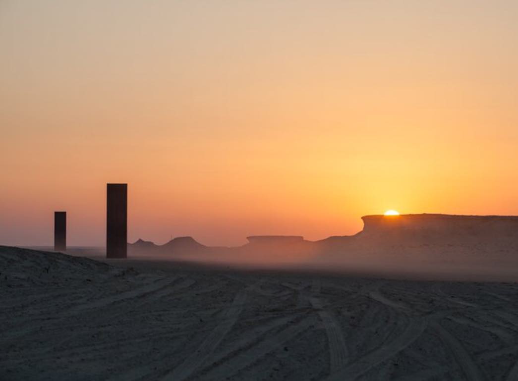 Richard Serra Katar Oszlopok