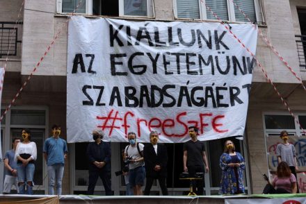 Eladja az SZFE épületeit az új vezetés, megszűnik az Ódry Színpad