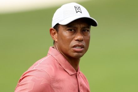 Tiger Woods golfozó súlyos balesetet szenvedet