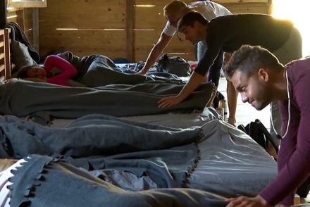 A Bajnokok háza táján gyengéd ébresztésben részesültek a sportoló lányok