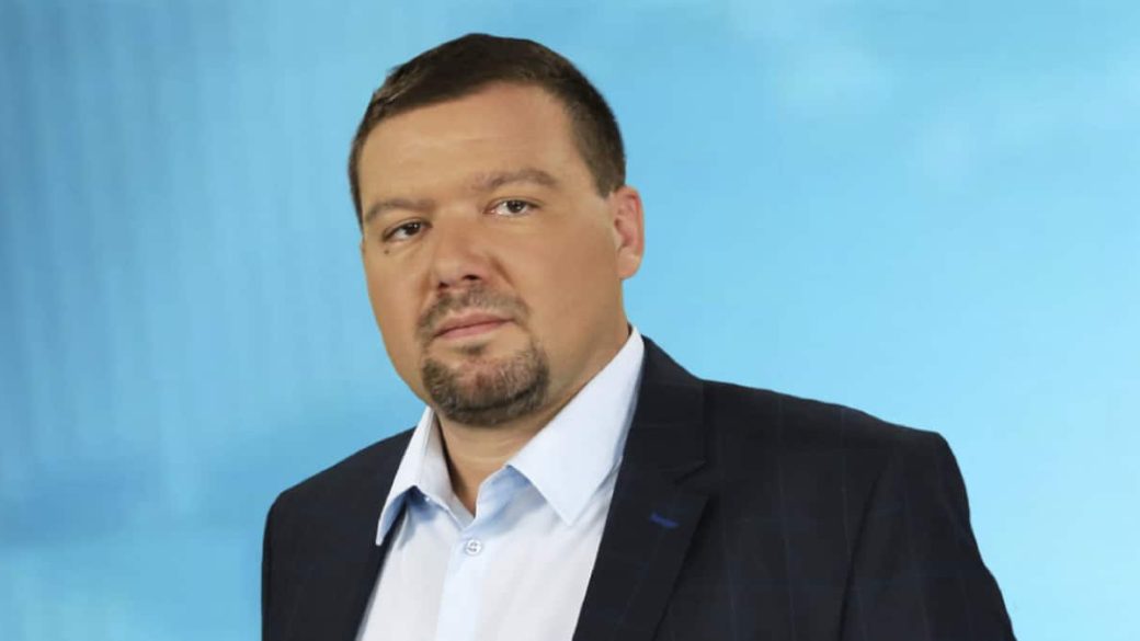 huth gergely pesti sracok pesti tv kituntetes magyar erdemrend fokozat