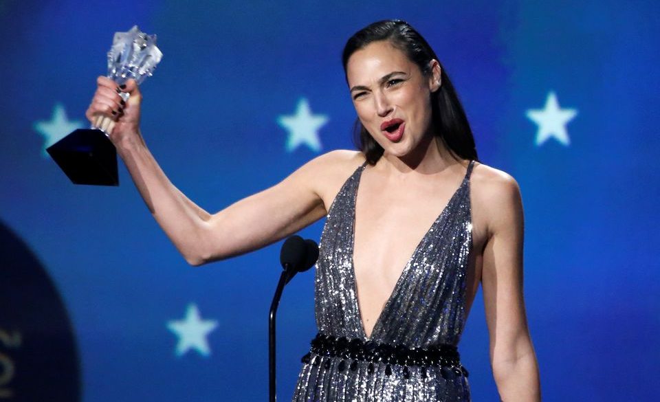 gal gadot 2021 dijkioszto