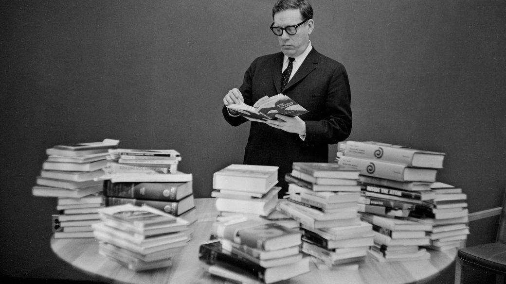 isaac asimov konyvek alapitvany portre szuletesnap