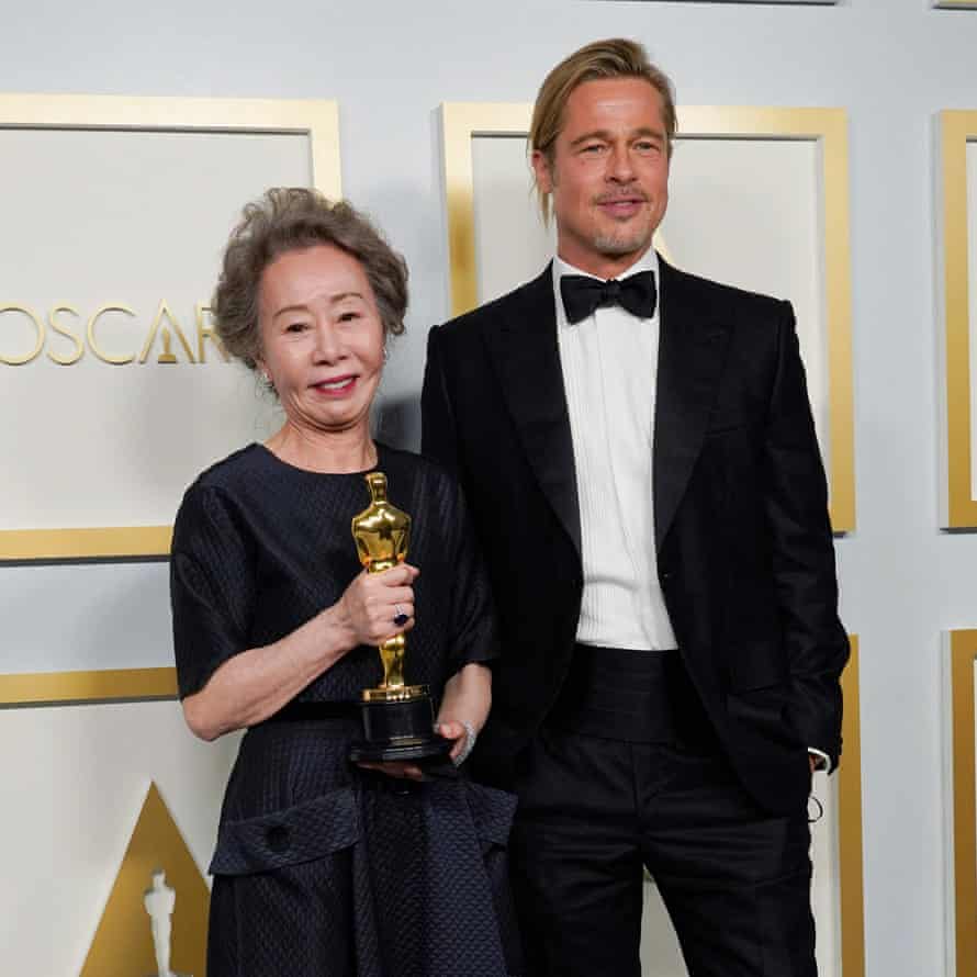 Oscar-Dijatado Youn Yuh Jung Brad Pitt