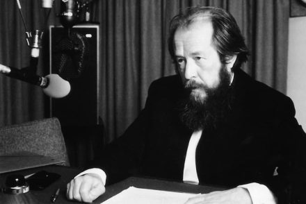 Alekszandr Szolzsenyicin író életét féltette a Svéd Akadémia zsűrije, amikor Nobel-díjra jelölték