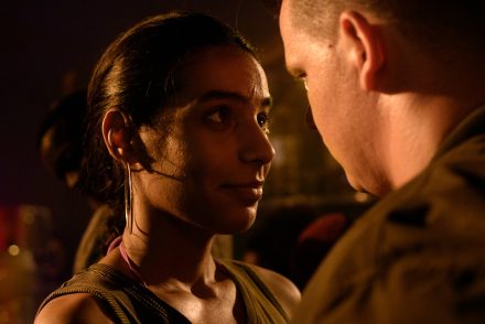 A Becsúszó szerelem lesz az újranyíló mozik első filmje, amit vetítenek
