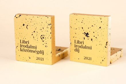 Bereményi Géza kapta a Libri irodalmi díjat, Grecsó Krisztiáné a közönségdíj