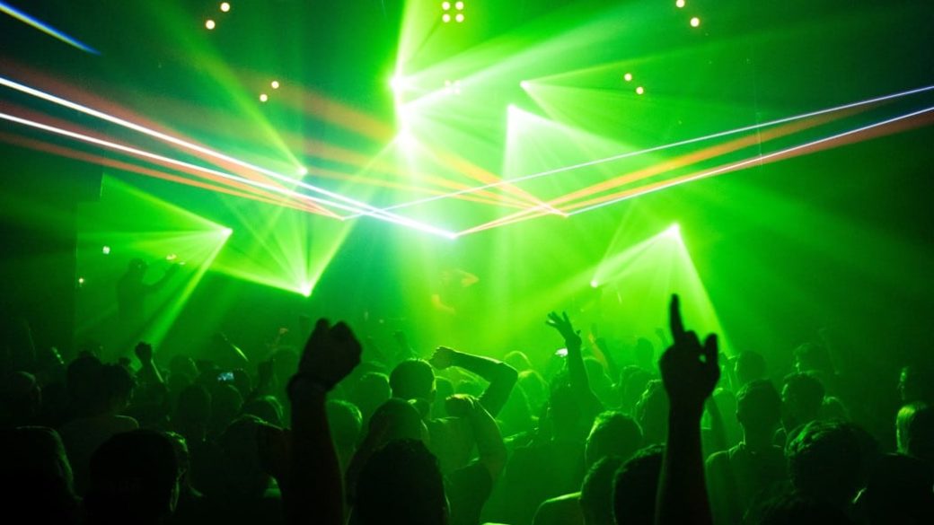 nemetorszag berlin éjszakai klubok kulturalis intezmeny