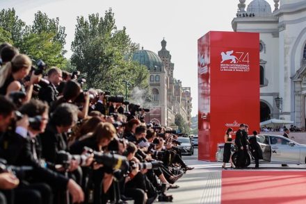 Velencei Filmfesztivál 2021: Kockáztatnak a szervezők, hagyományos rendezvényre készülnek