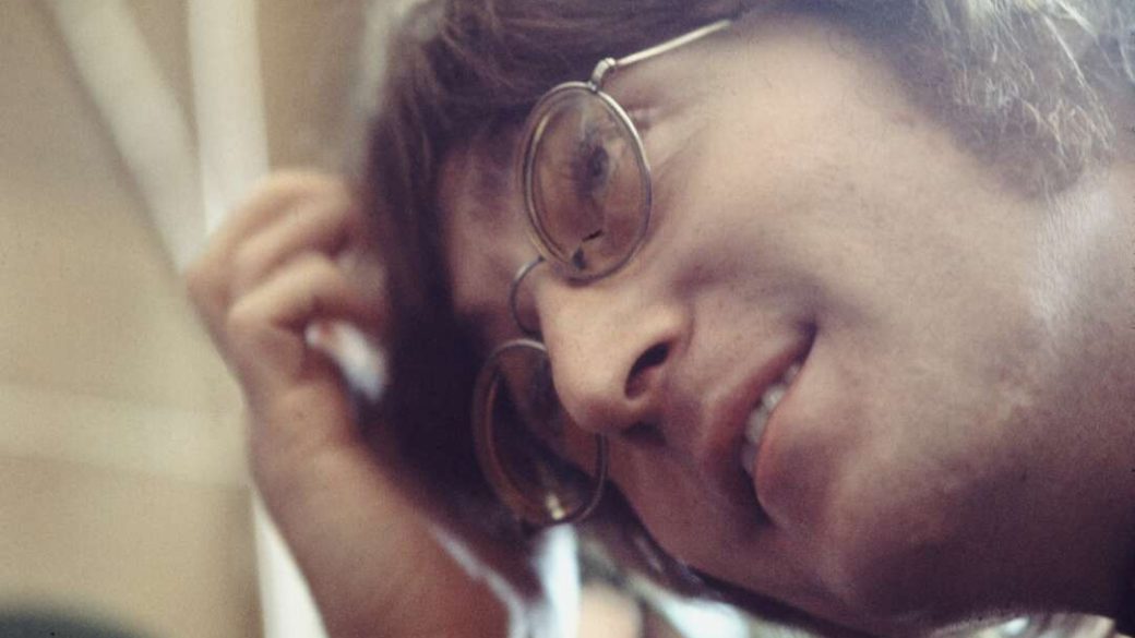 john-lennon-doboz-plastic-ono-band
