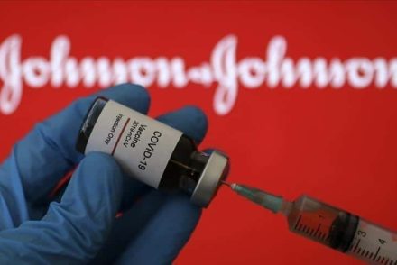 Hollandia véglegesen kivonja a Johnson and Johnson cég vakcináját az oltási programjából