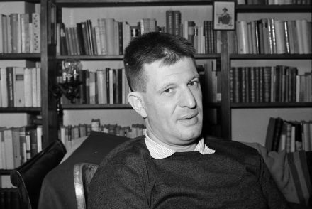 Karinthy Ferenc, akinek ifjú kora a menekülésé volt