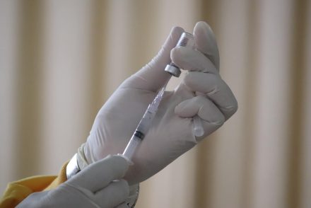 Az olasz kormányfő a védőoltás második dózisának felvételére szólította fel a lakosságot