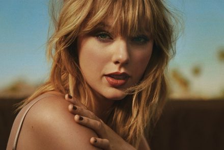 Taylor Swift újra kiadja az összetört szívűeknek szóló albumát, a Red-et