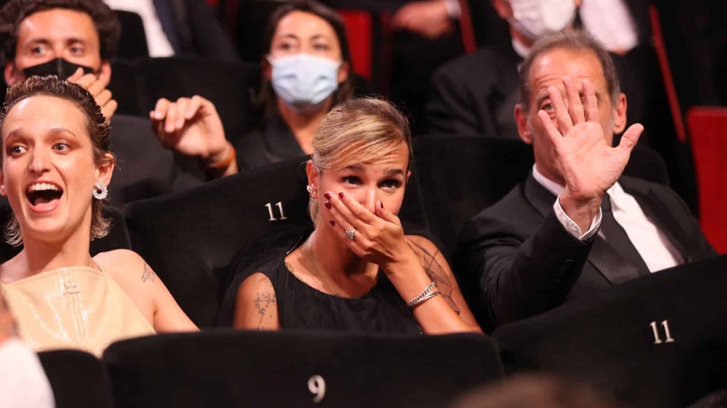 Julia Ducournau titane film cannes 2021 arany palma