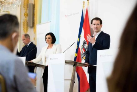Ausztria megszünteti a korlátozások túlnyomó többségét