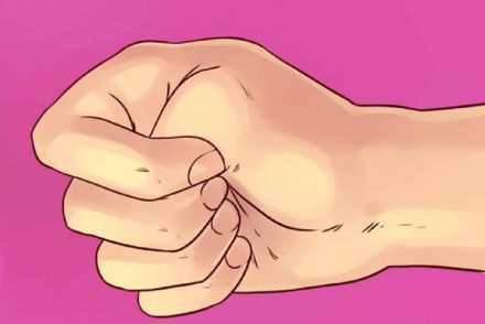 Árulkodó lehet, hogyan szorítod ökölbe a kezedet