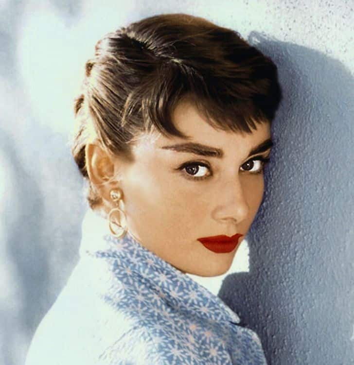 Hiressegek Muvesznevek Audrey Hepburn
