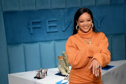 A Forbes magazin szerint Rihanna már hivatalosan is milliárdos lett
