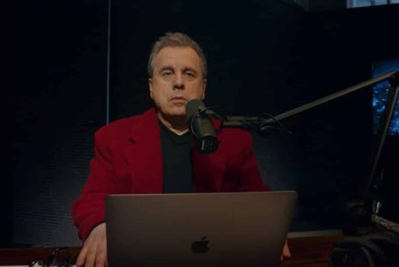 Friderikusz Sándor podcastja több tízmillió forint veszteséget termelt