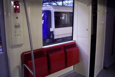 Rosszul lett, majd meghalt egy utas a 4-es metrón