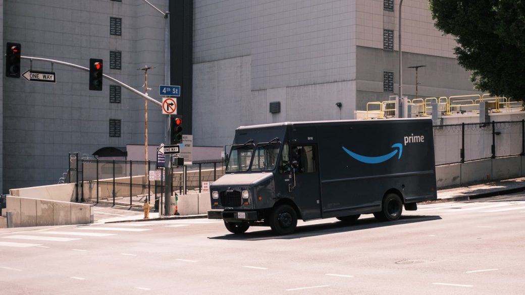 amazon futar kirugas