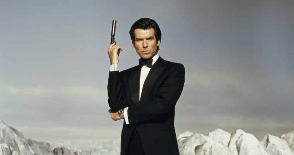 Kim Sherwood Uj James Bond Trilogia