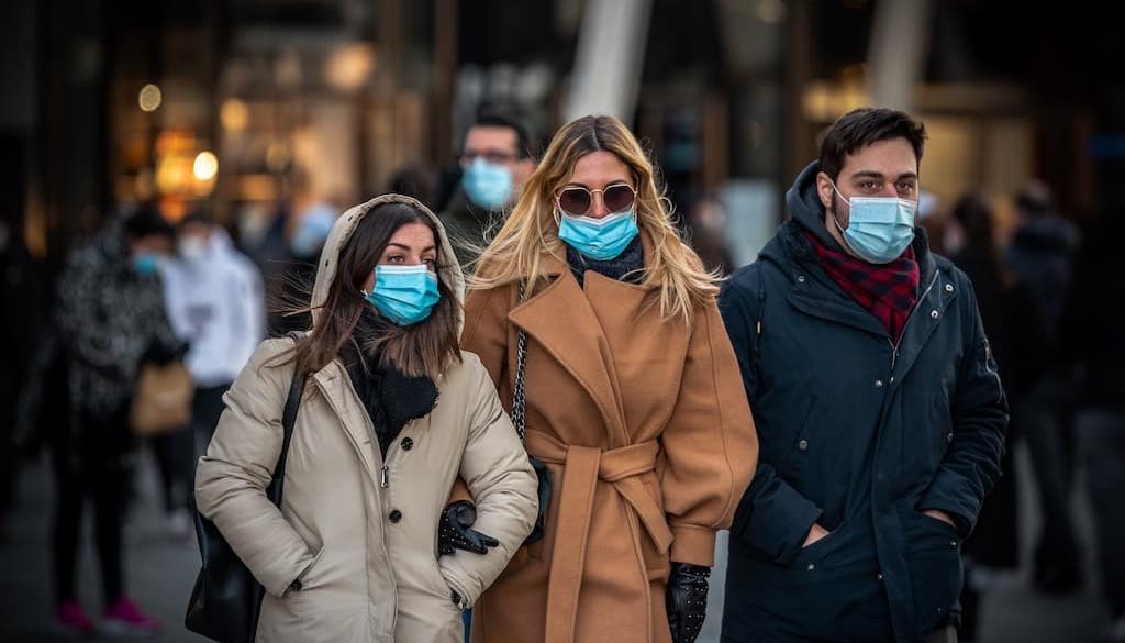koronavirus negativ teszt oka t-sejt