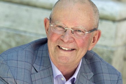 88 éves korában meghalt Wilbur Smith író