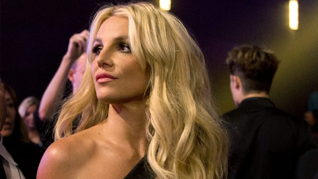 britney-spears-eskuvo-hazassag-jason-alexander