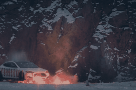 Magas volt a Tesla szervízköltsége, felrobbantotta dinamittal