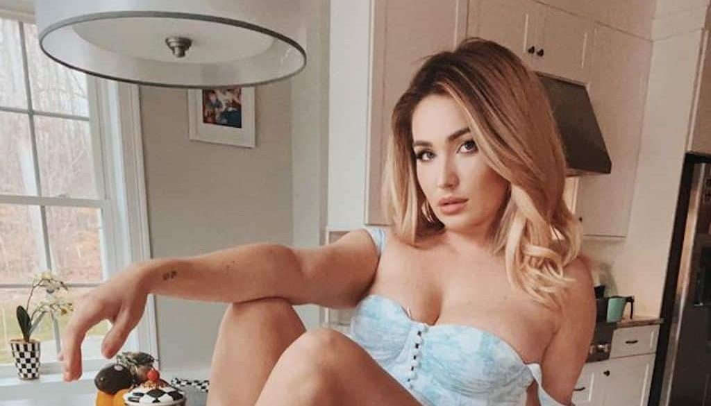 fingot-elado-influenszer-megtalalt-szerelem-stephanie-matto