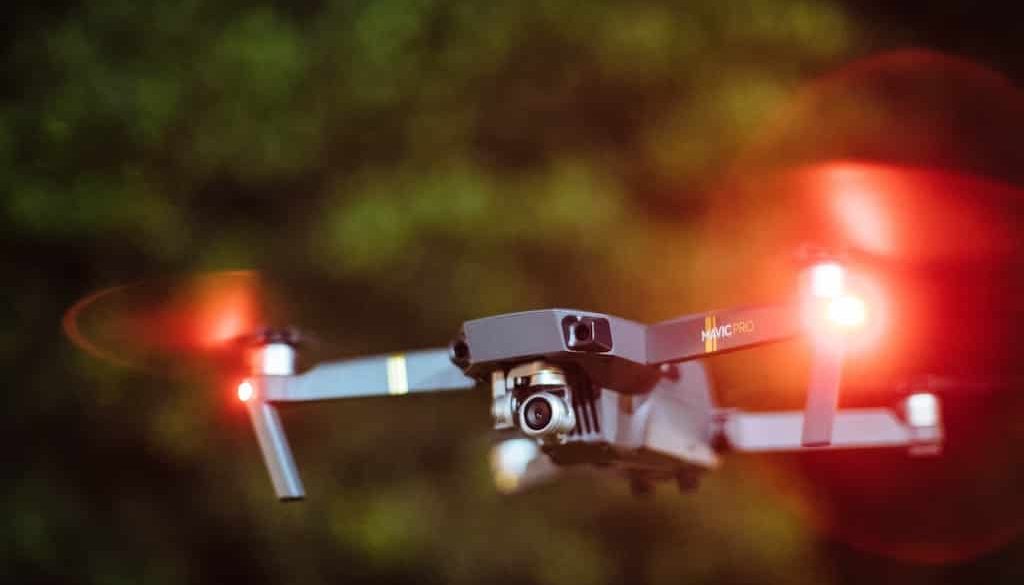 forradalmi-felfedezes-technologia-dron-eletmentes-defibrillator