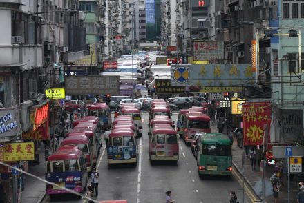Hongkongban van egy busz, amit direkt alvó embereknek tartanak fent