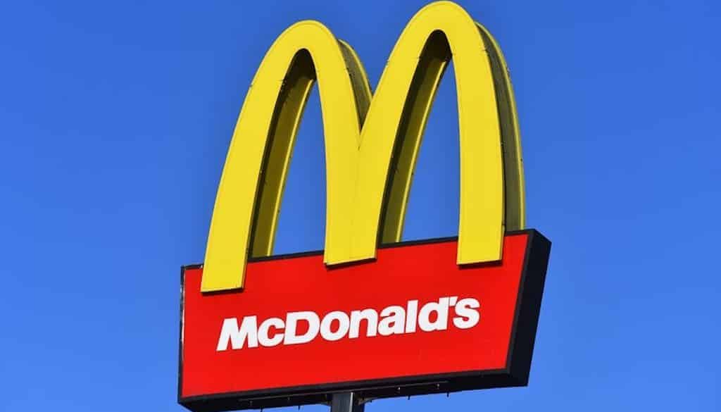 mcdonalds-orszagos-felhaborodas-rossz-minoseg-elelmiszerhiany