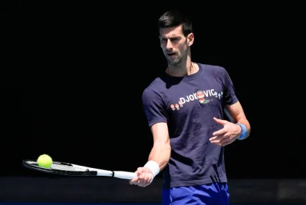 Djokovic beismerte, hogy megszegte a karantén-korlátozásokat, miután koronavírus-tesztje pozitív volt
