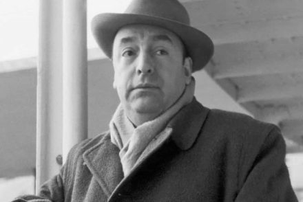 A Nobel-díjas Pablo Nerudától majdnem megtagadták a díjat a Sztálinhoz írt ódák miatt