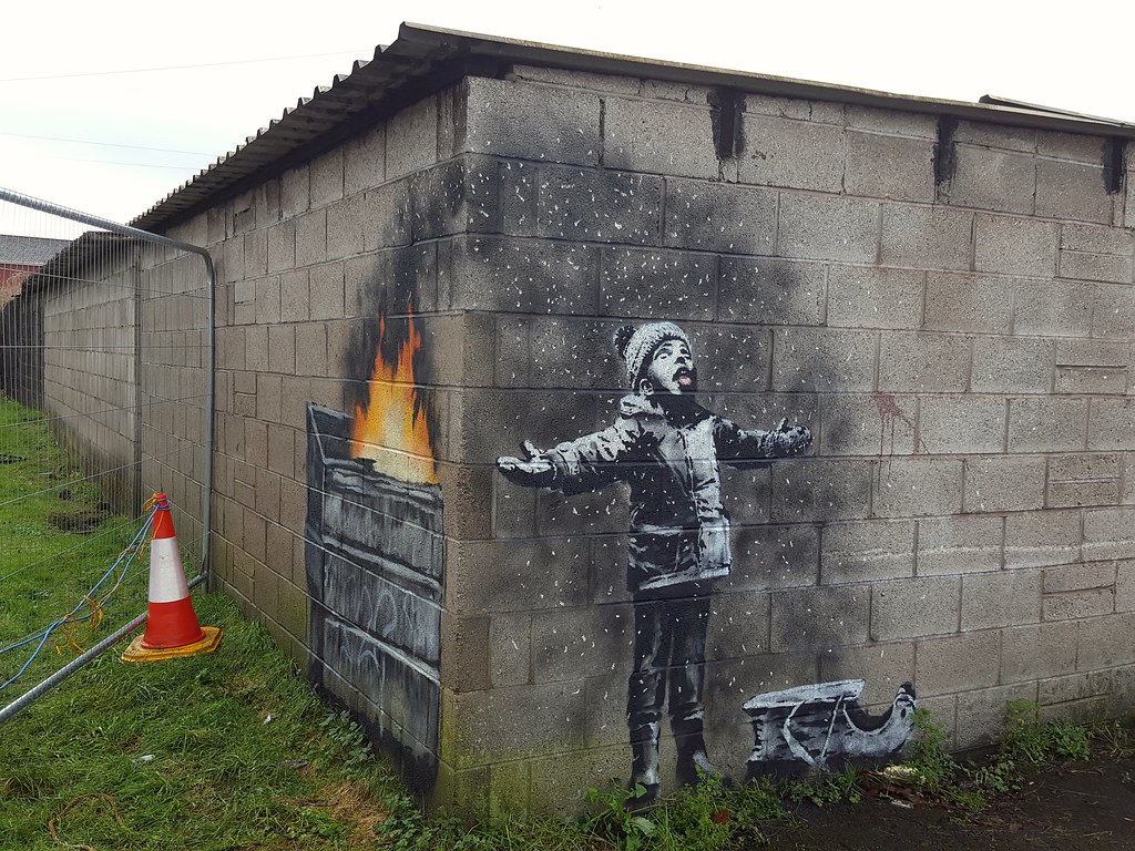 Port Talboti Banksy Falfestmeny