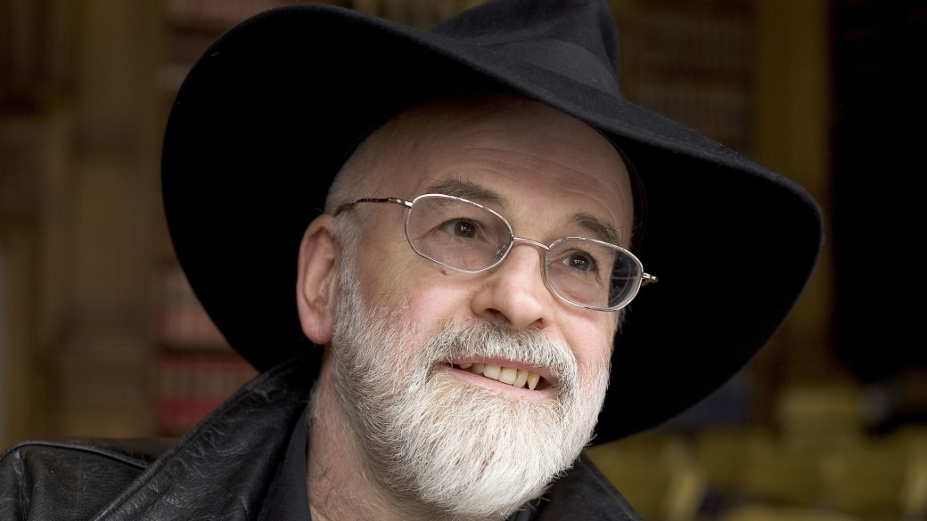 terry-pratchett-iro-eletrajz-memoar-a-life-with-footnotes